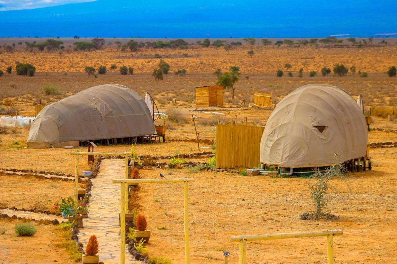 Amanya 2-Rooms Lioness Family Amboseli Exterior photo